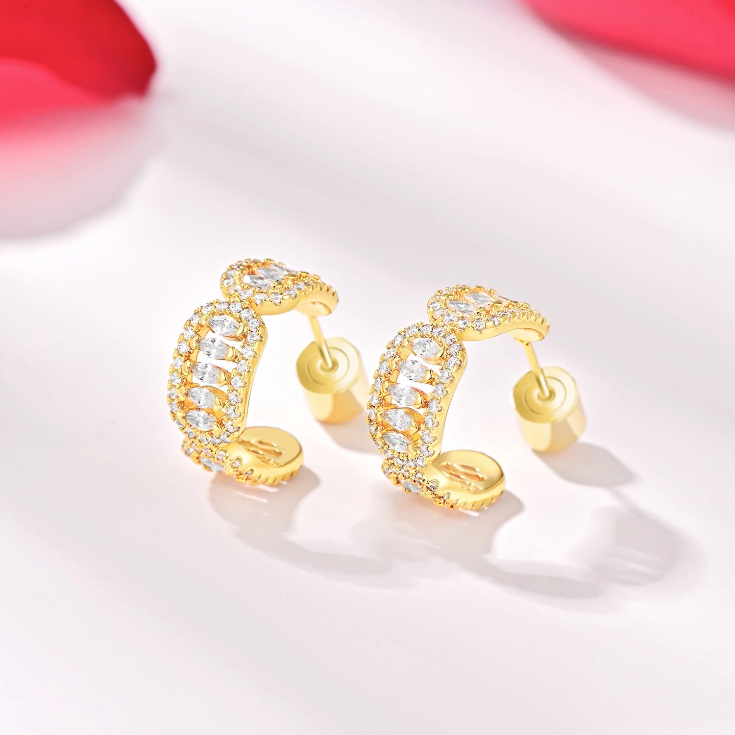 Fyne / Hoop Earrings Gold