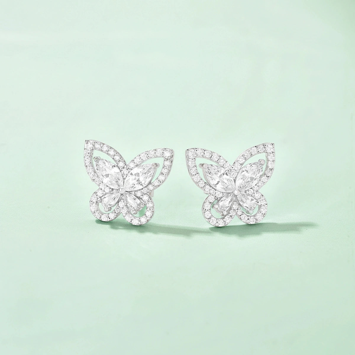 Butterfly / Earrings Silver
