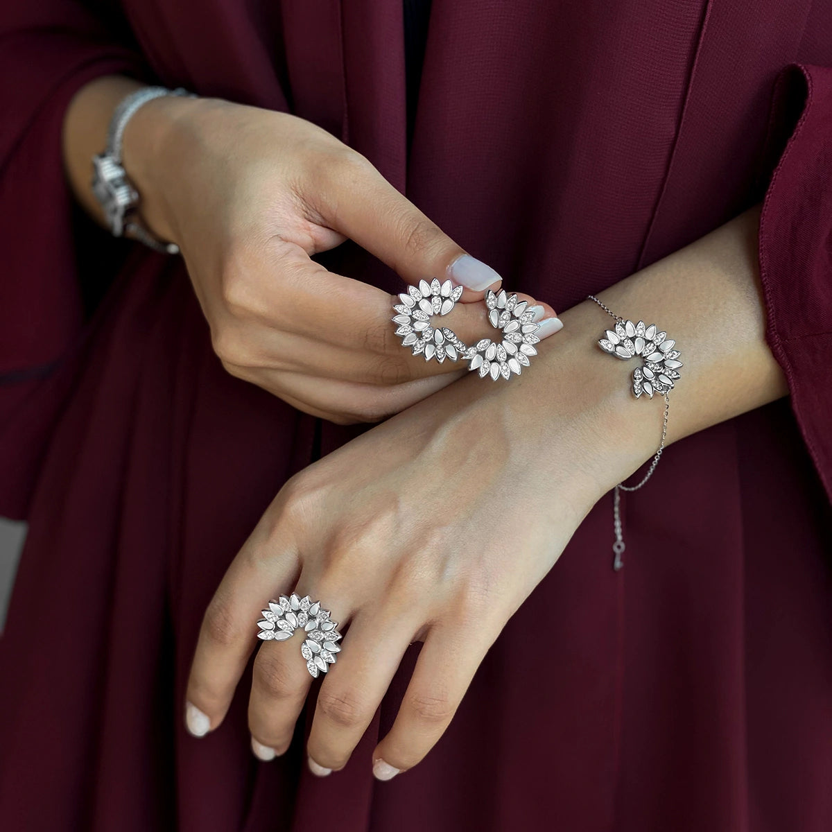 Charming Drop / Earrings Silver