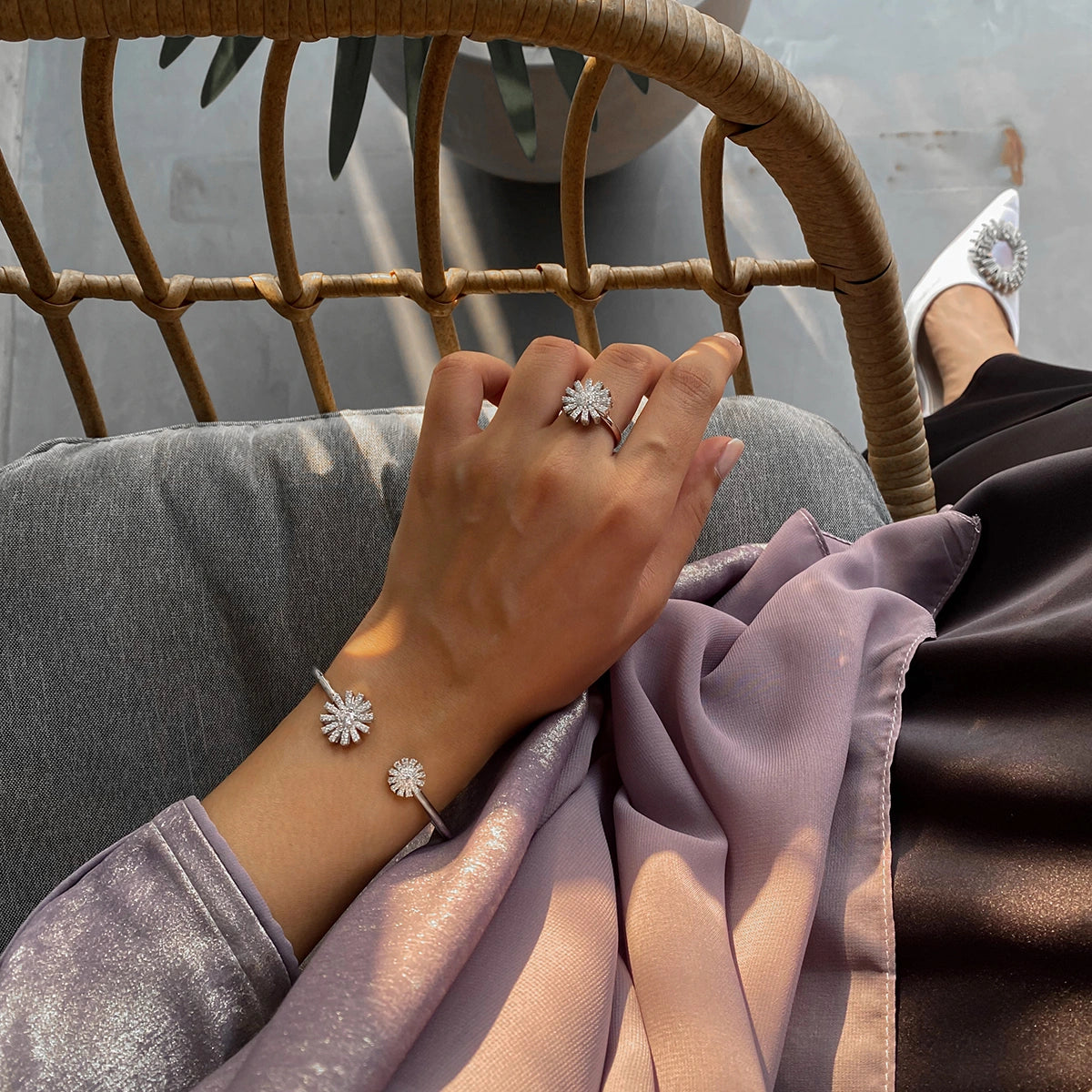 CFR01_3 | MINIMALIST