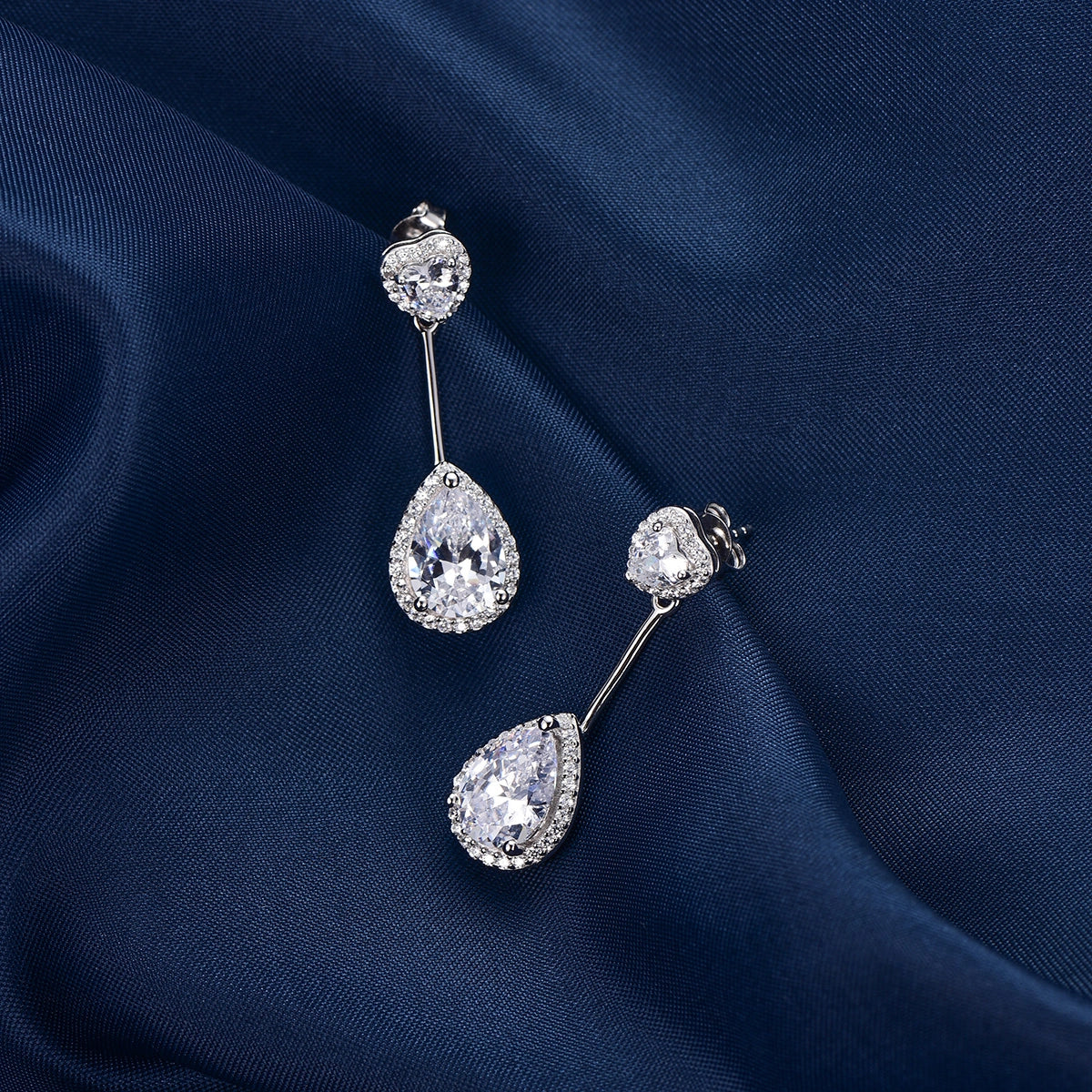 Charming Heart / Earrings Silver