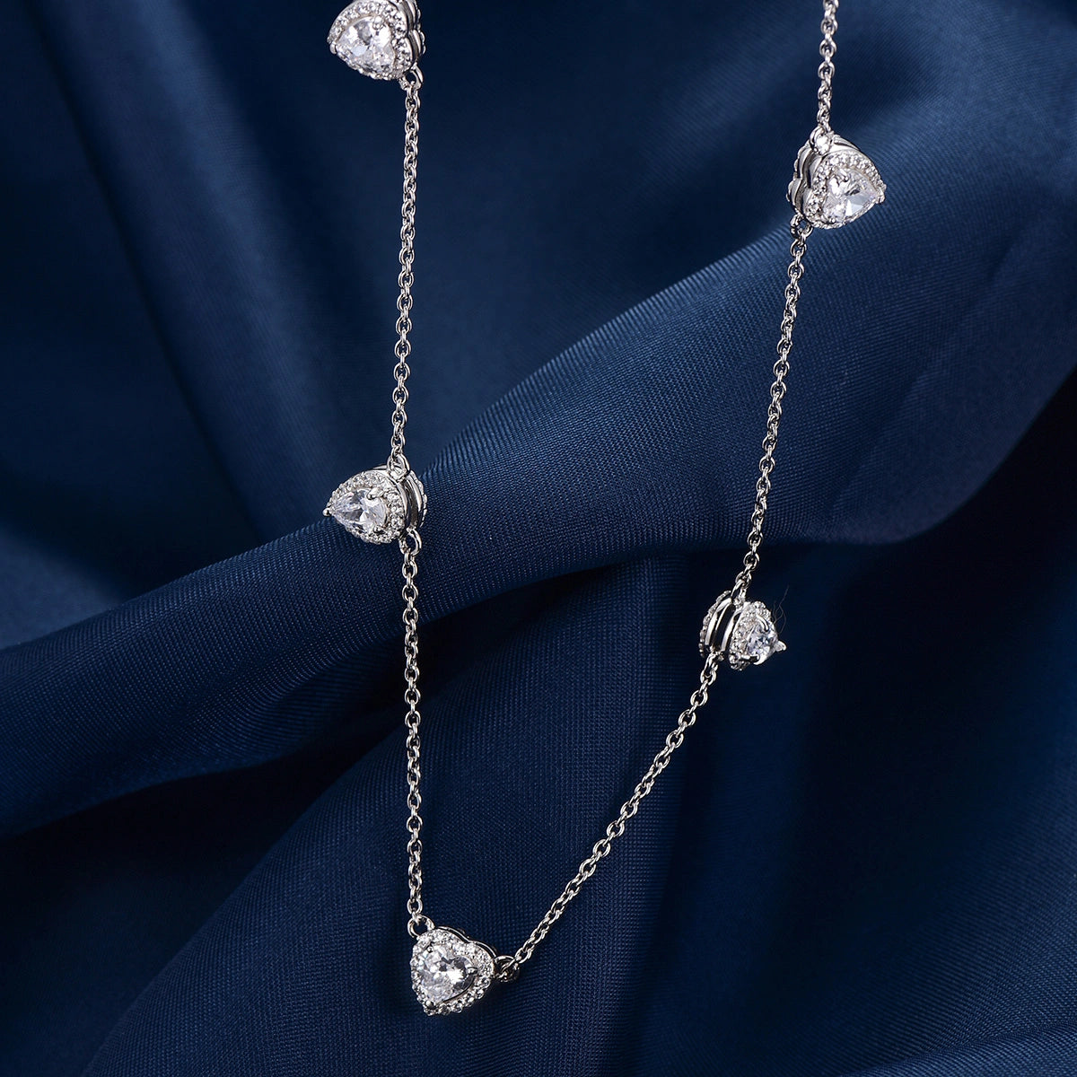 Charming Heart / Necklace Silver