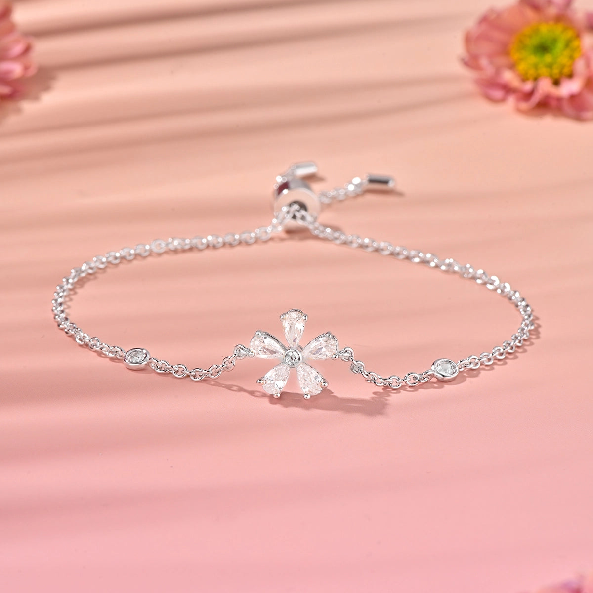 Daisy Flower / Bracelet Silver