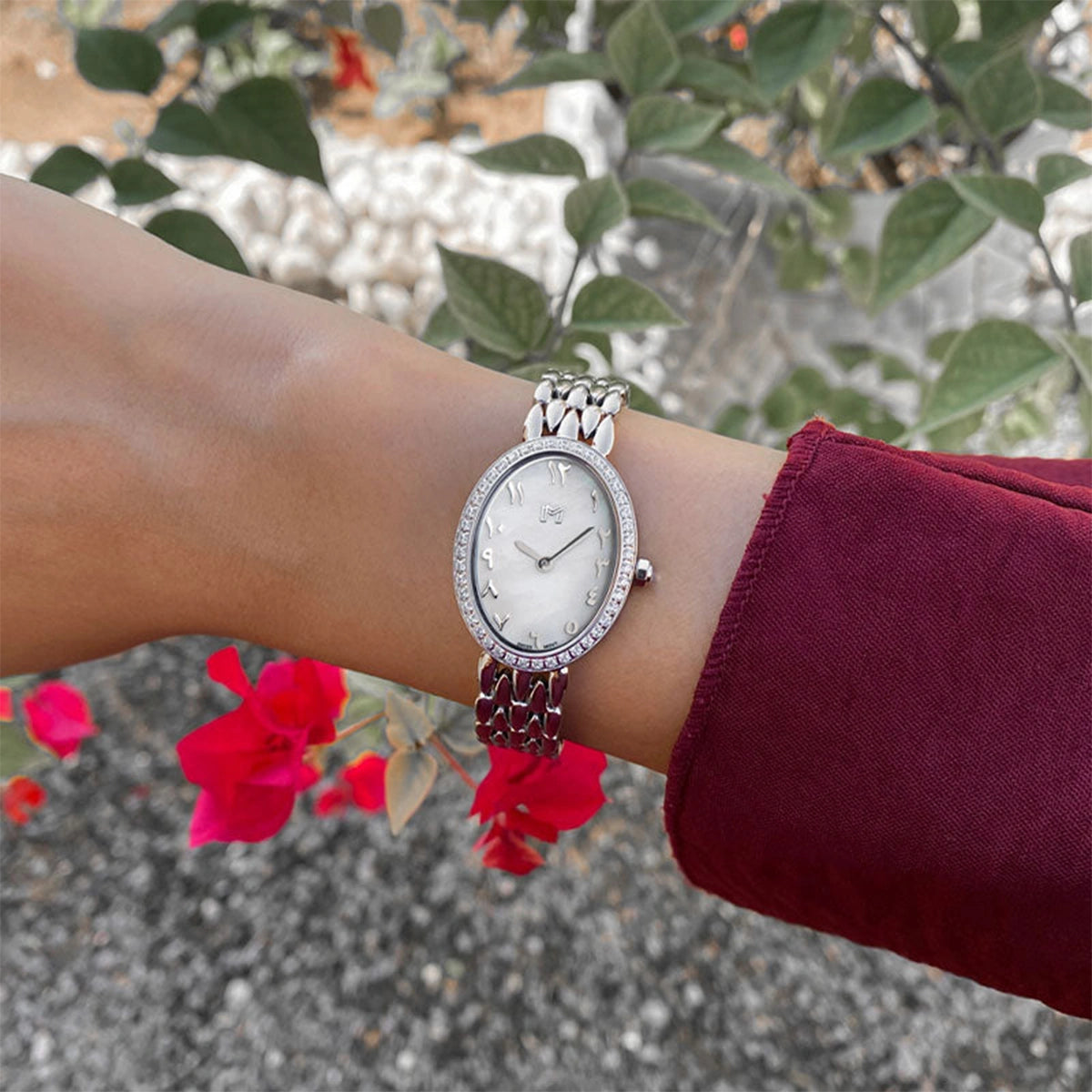 Dol01-p5_c197f08a-9000-481f-99a2-52aac6bc3037 | MINIMALIST