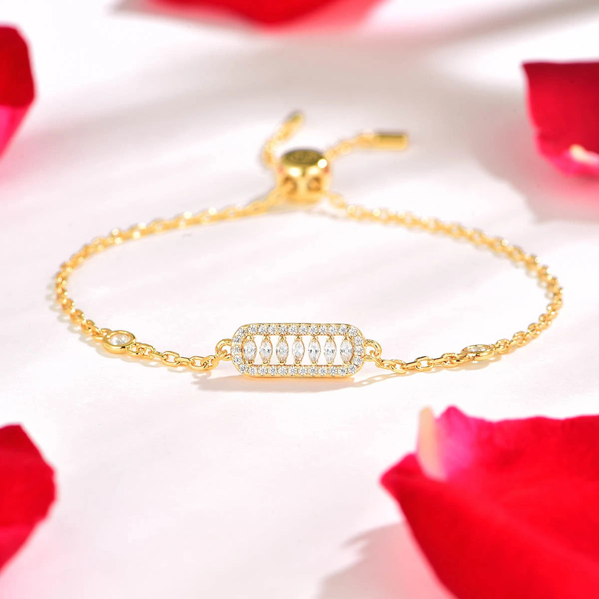 فاين /  سوار باللون الذهبي