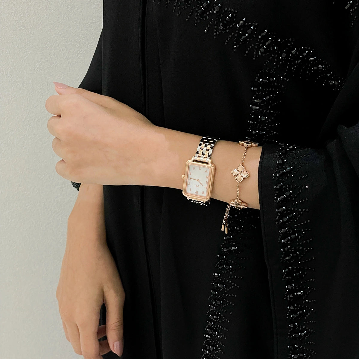 جوري / إسورة إشراقة الجوري بلون الروز قولد