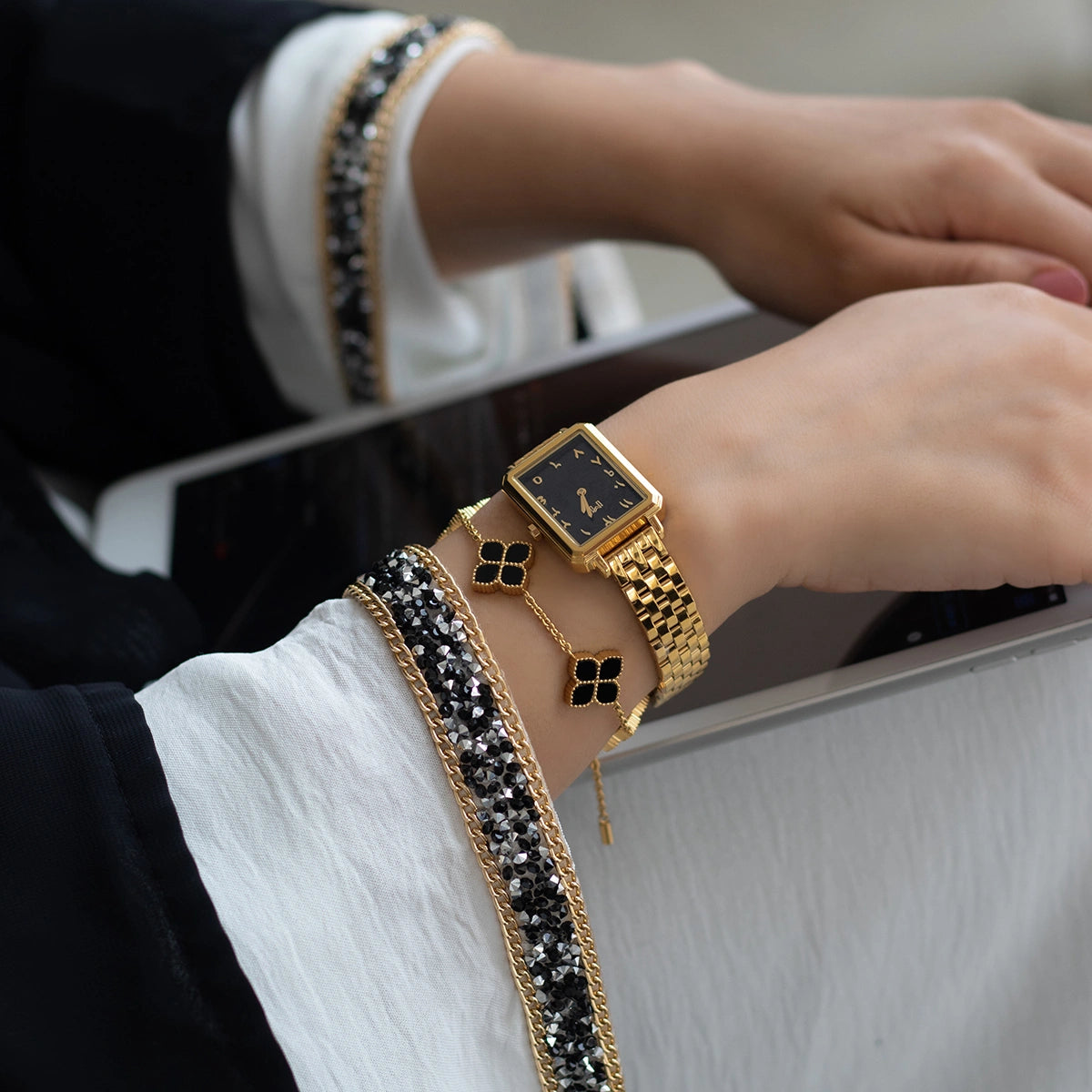 Joory / Bracelet Black Gold