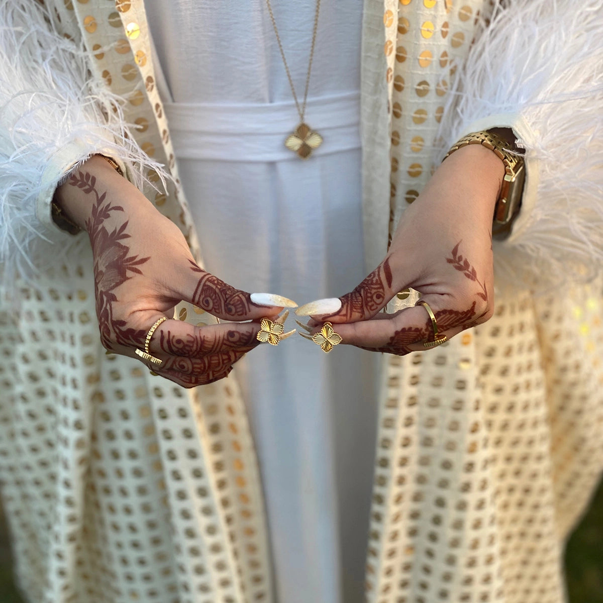 Joory / Sunglow Earrings Gold