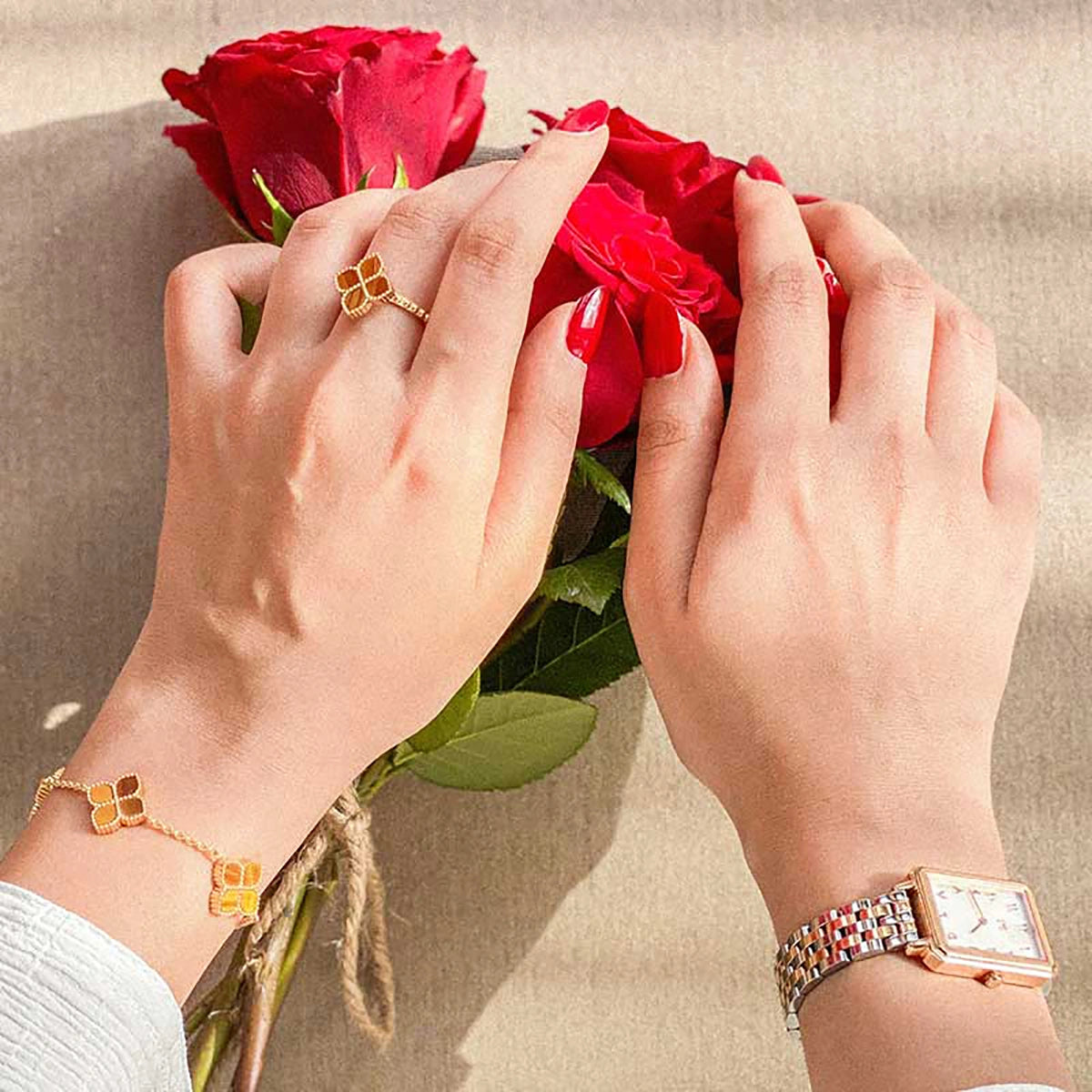 Joory / Earrings Tiger Eye Gold