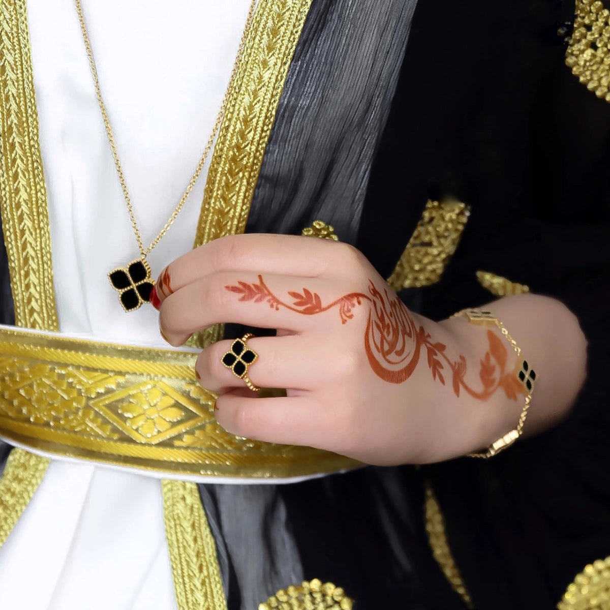 Joory / Set Black Gold