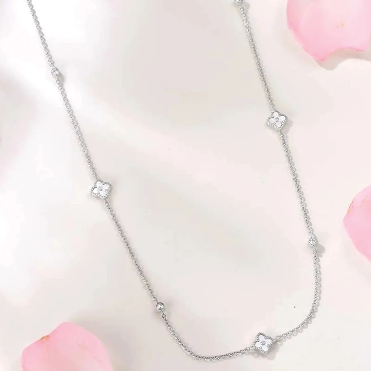 Mini Joory / Necklace Pearl Silver