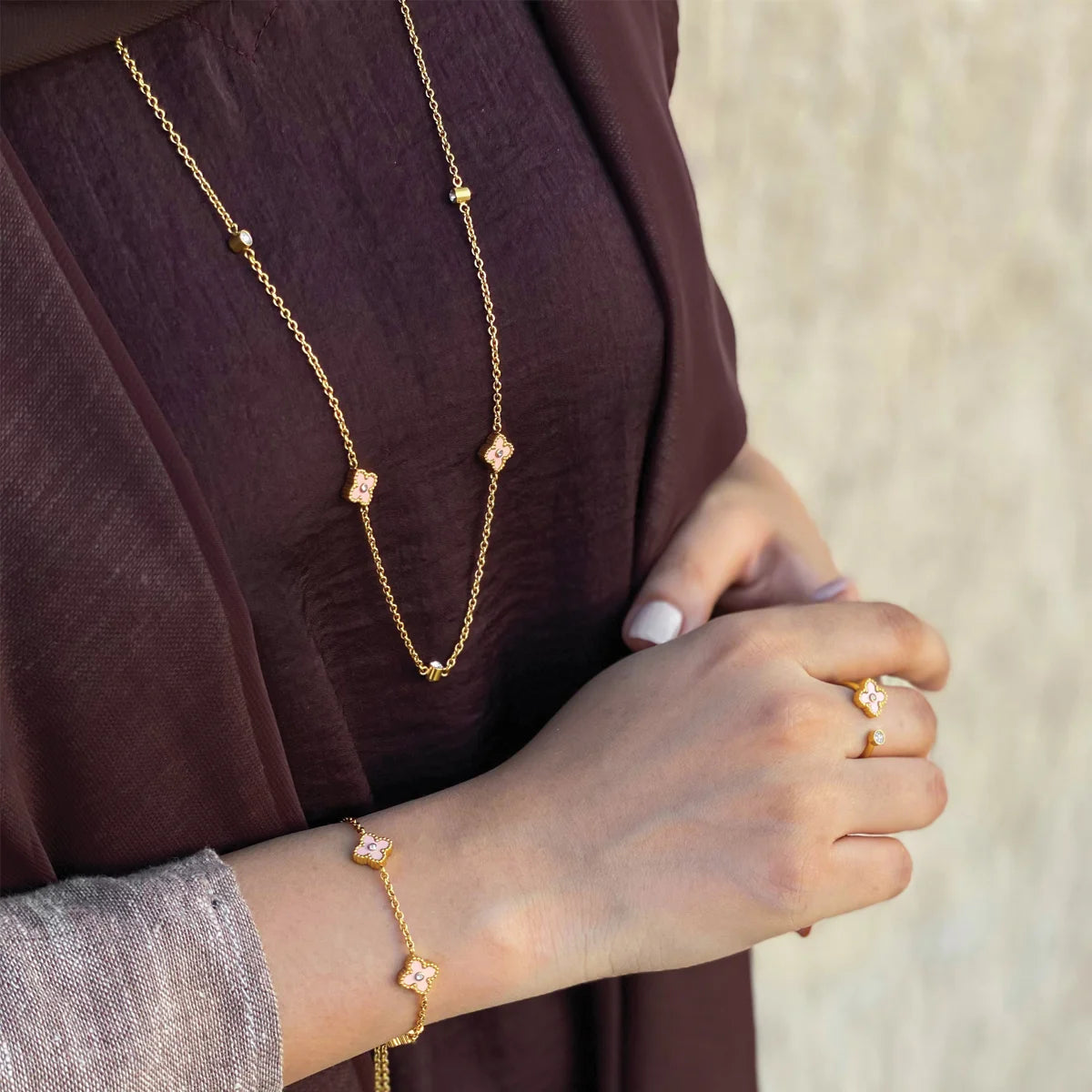 Mini Joory / Necklace Baby Pink Gold