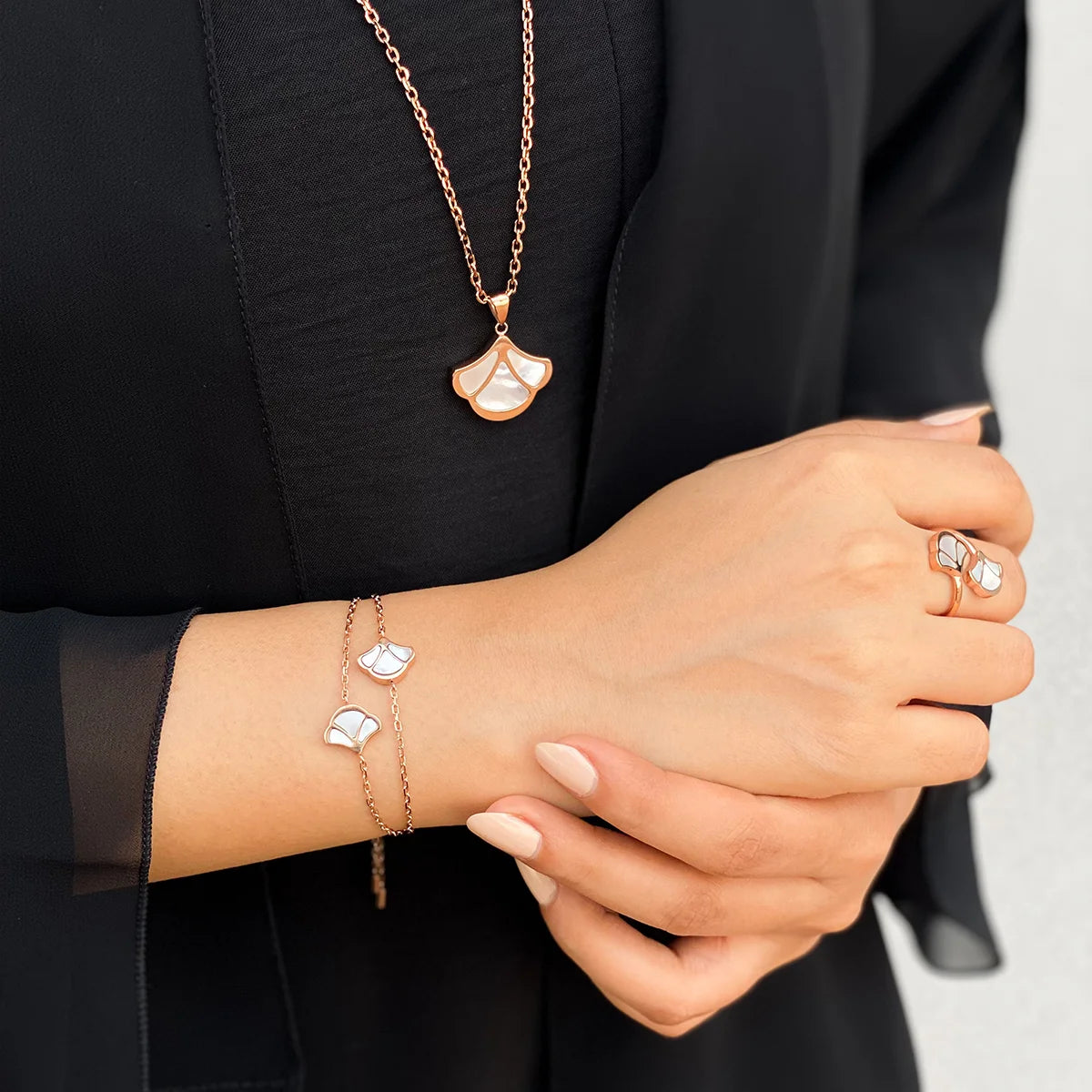 Tulip / Bracelet Pearl Rose Gold