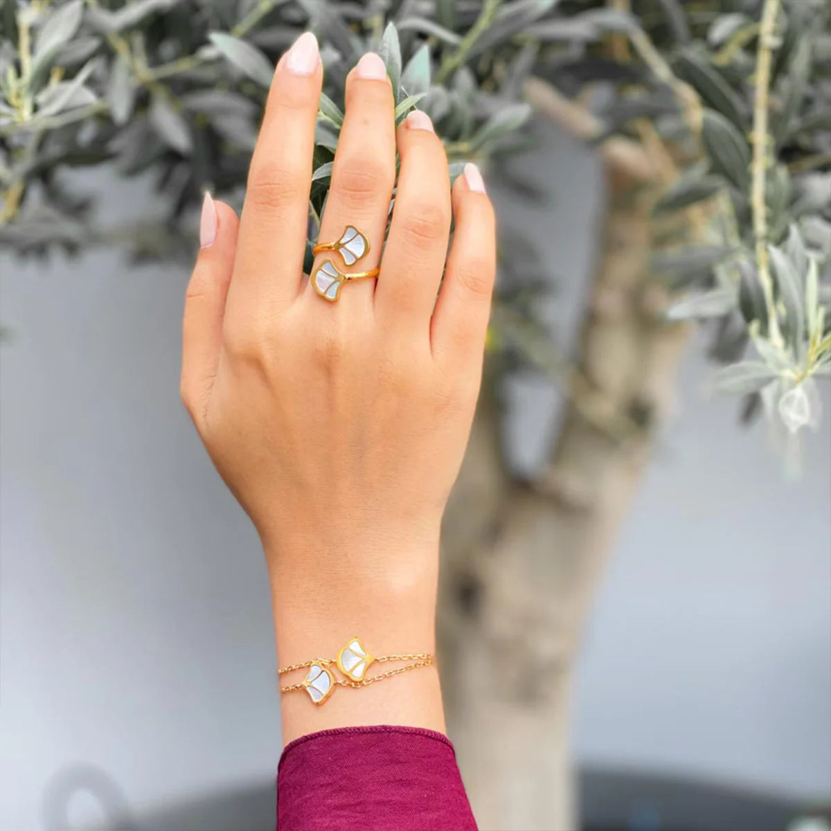 Tulip / Bracelet Pearl Gold