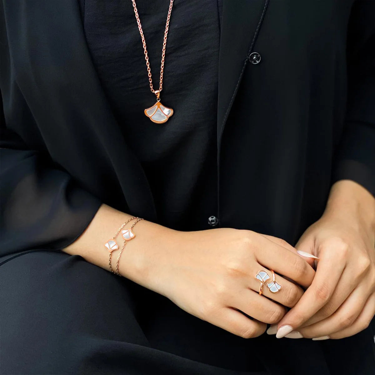 Tulip / Ring Pearl Rose Gold