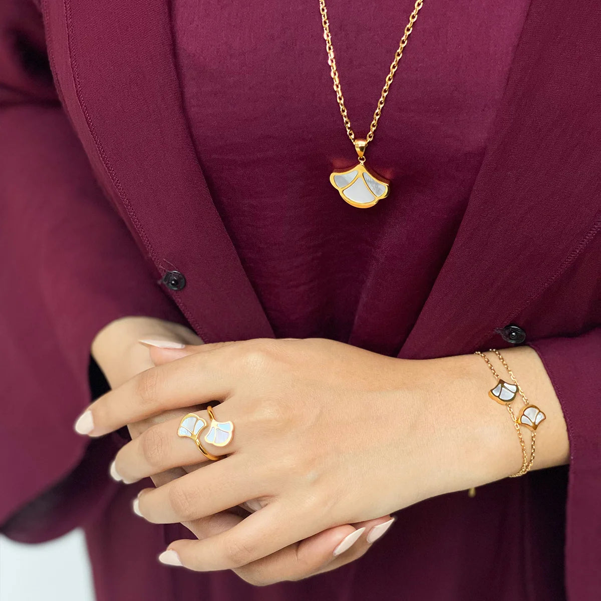 Tulip / Set Pearl Gold