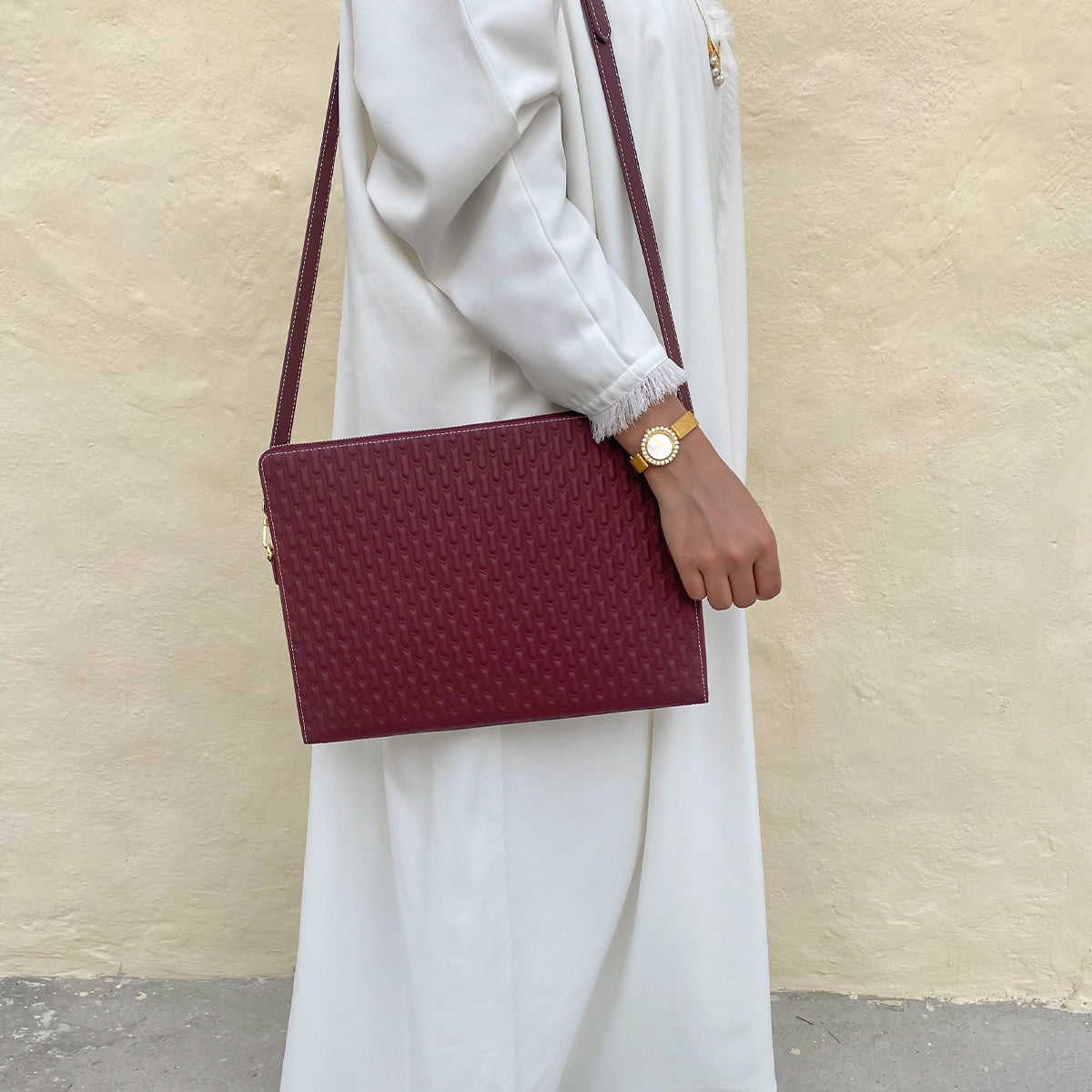 لابتوب باغ 14 / بورغندي