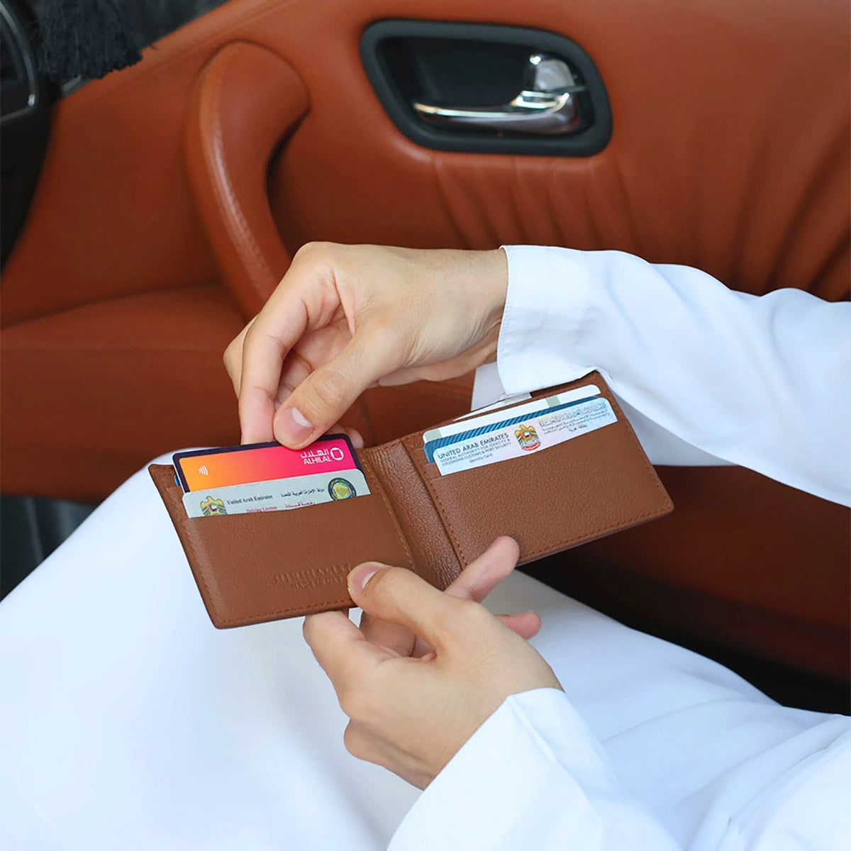 Camel Leather / Black & Tan