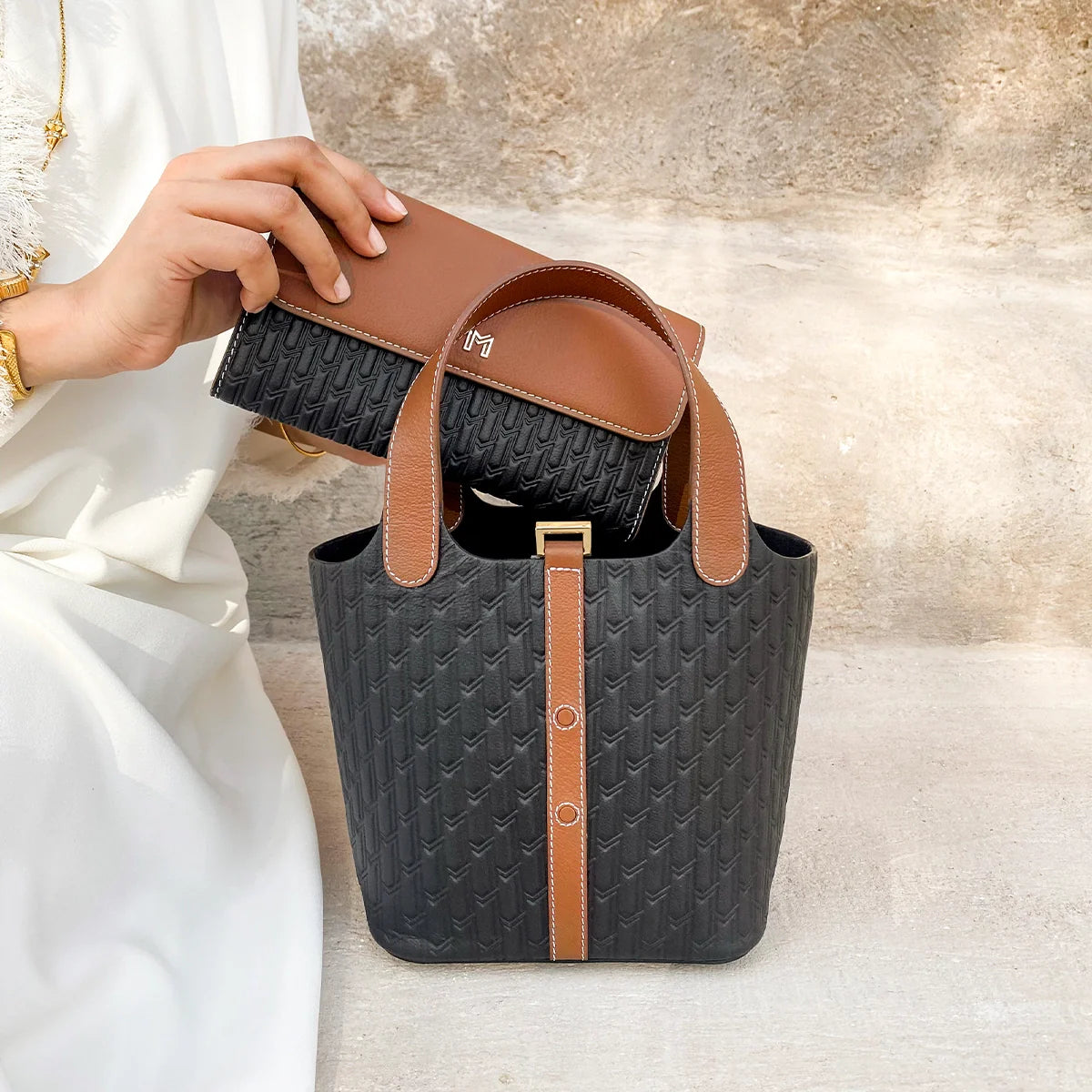 Travel Tote / International Wallet - Gift Set