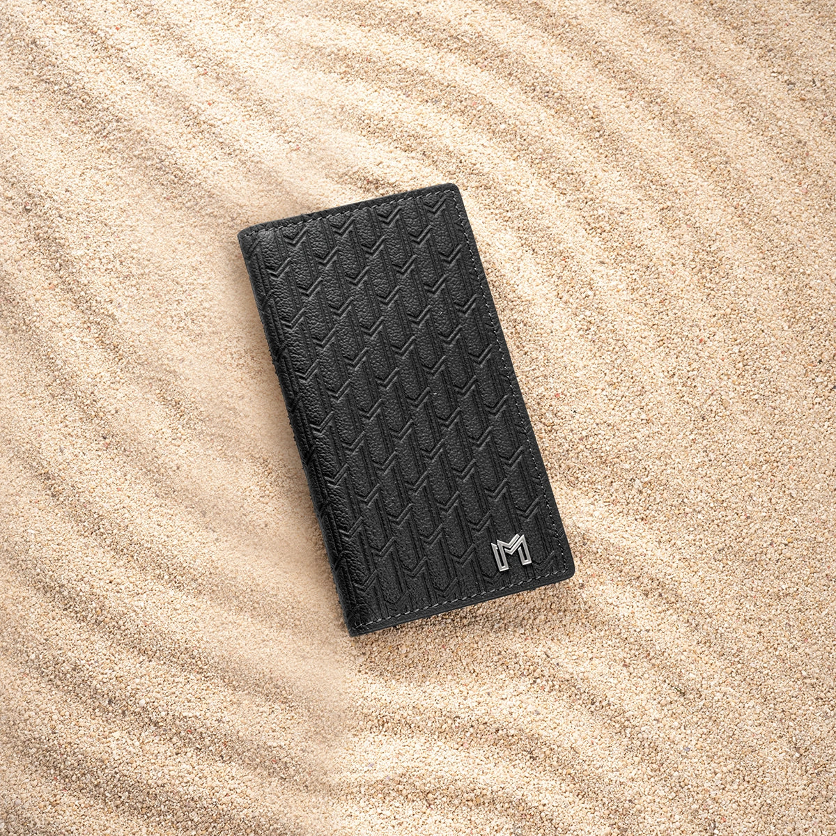 Camel Leather Black / Silver