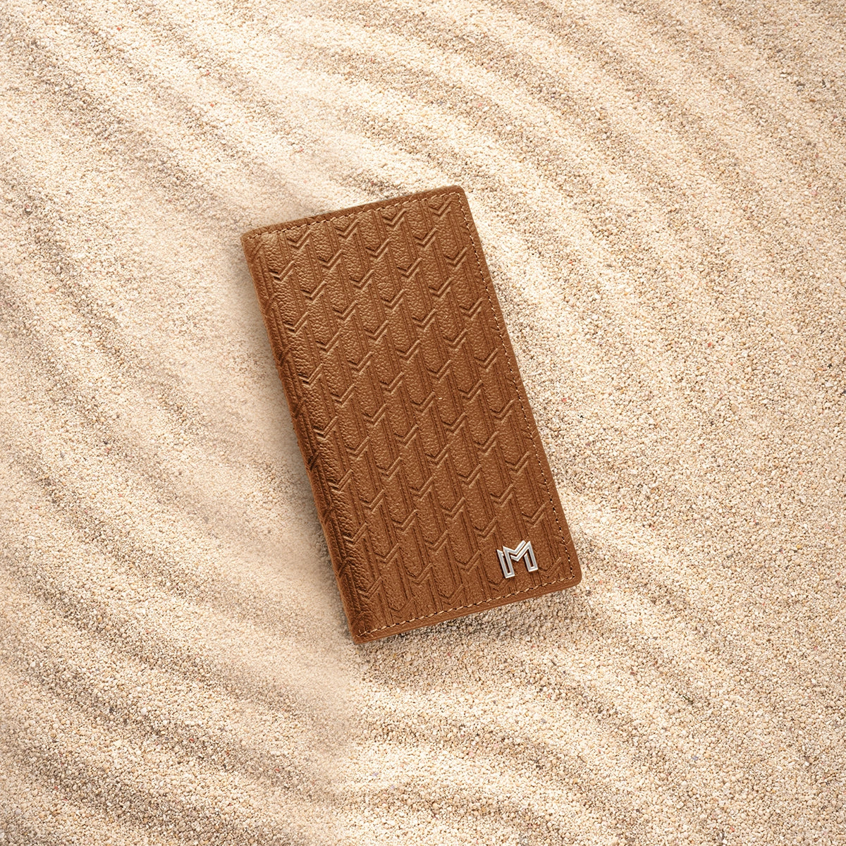 جلد الجمل تان / فضي