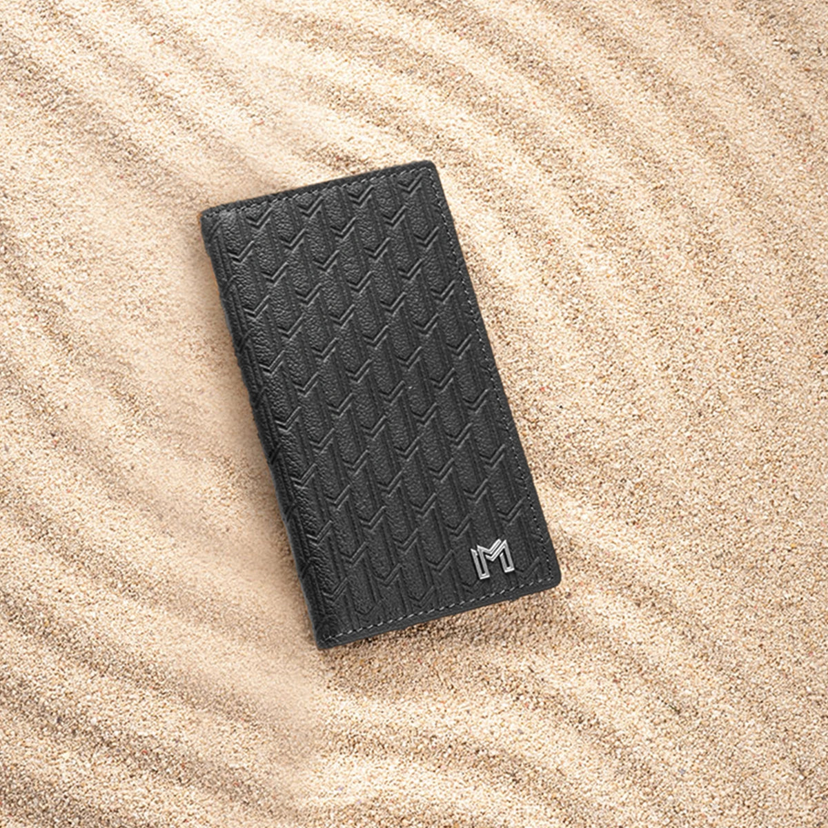 Camel Leather Black & Tan / Silver