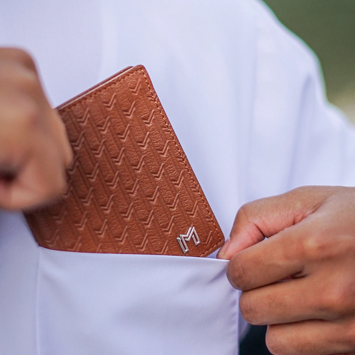 Camel Leather Tan / Silver