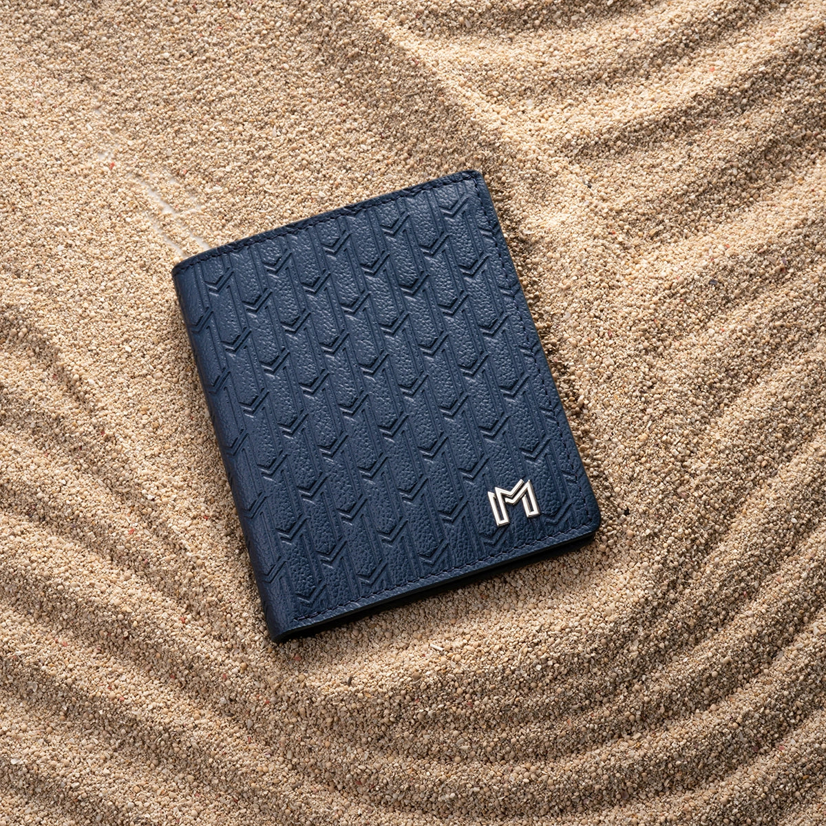 Camel Leather Navy / Silver