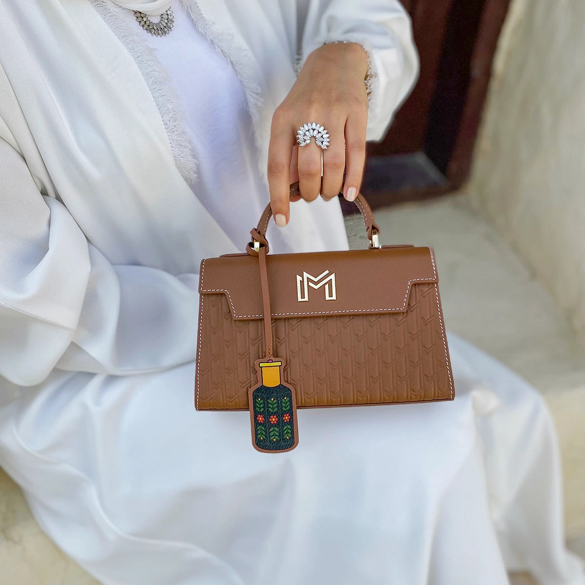 ليذر تشارم / دهن العود