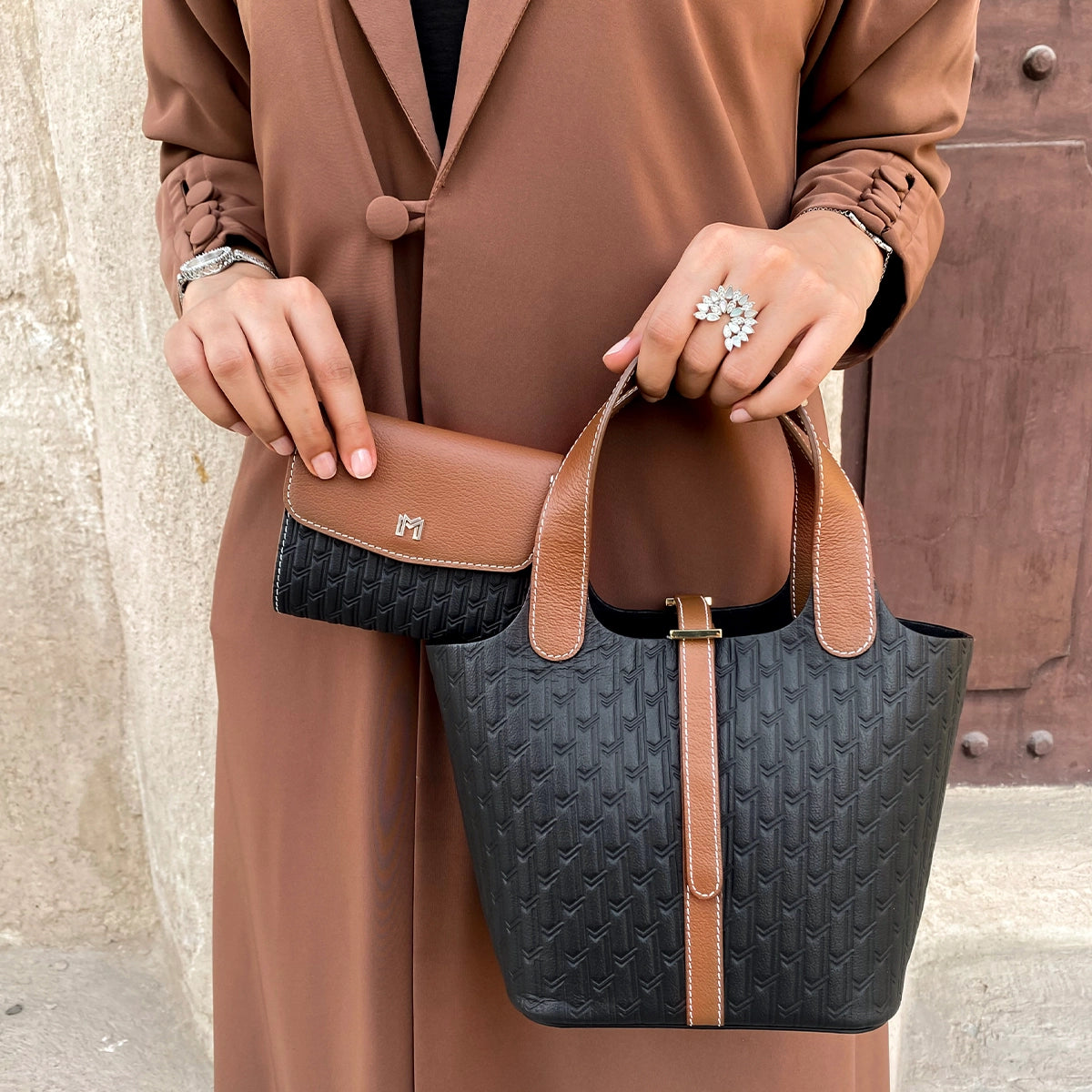 Camel Leather Black & Tan / Silver