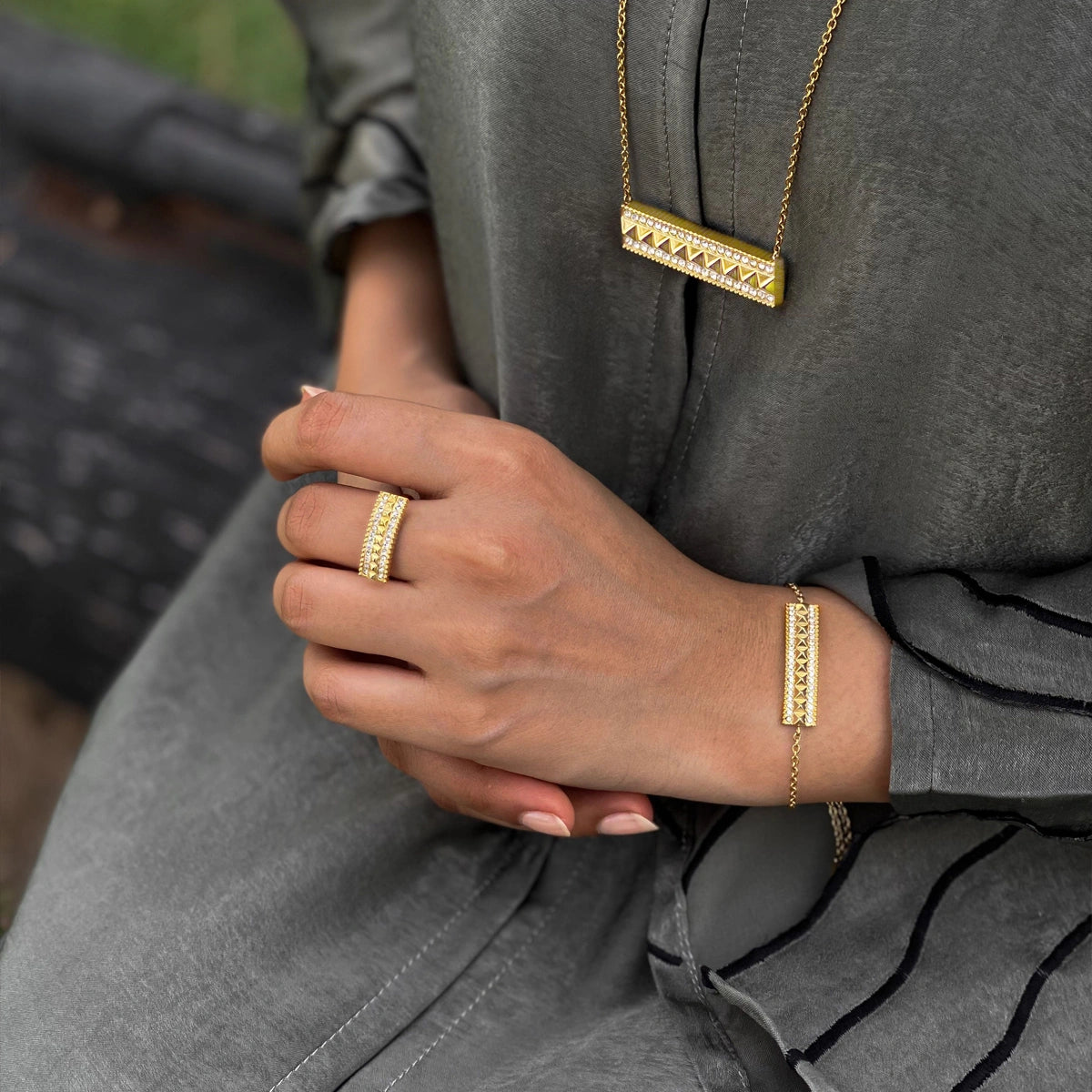 Noora / Bracelet Gold