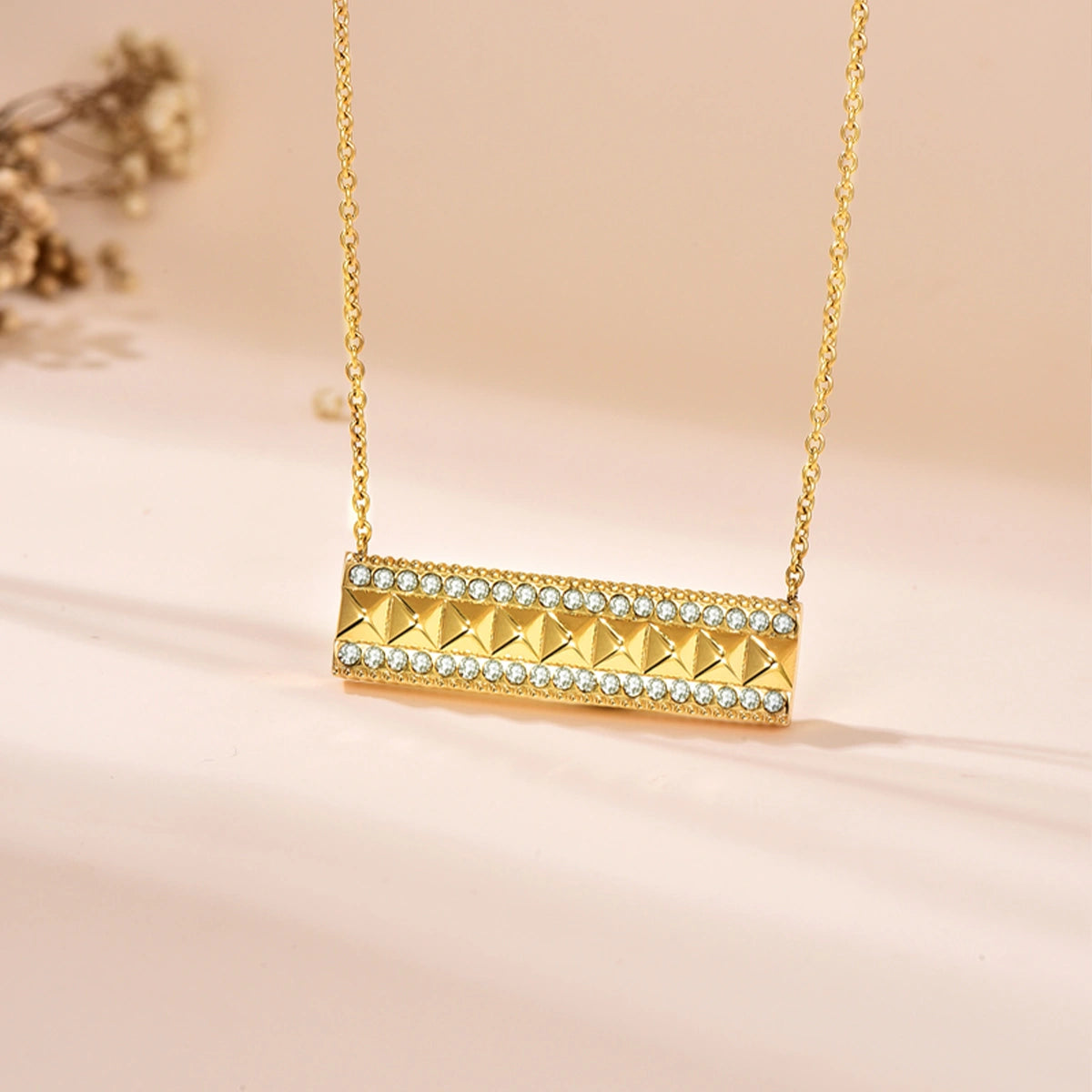 Noora / Necklace Gold