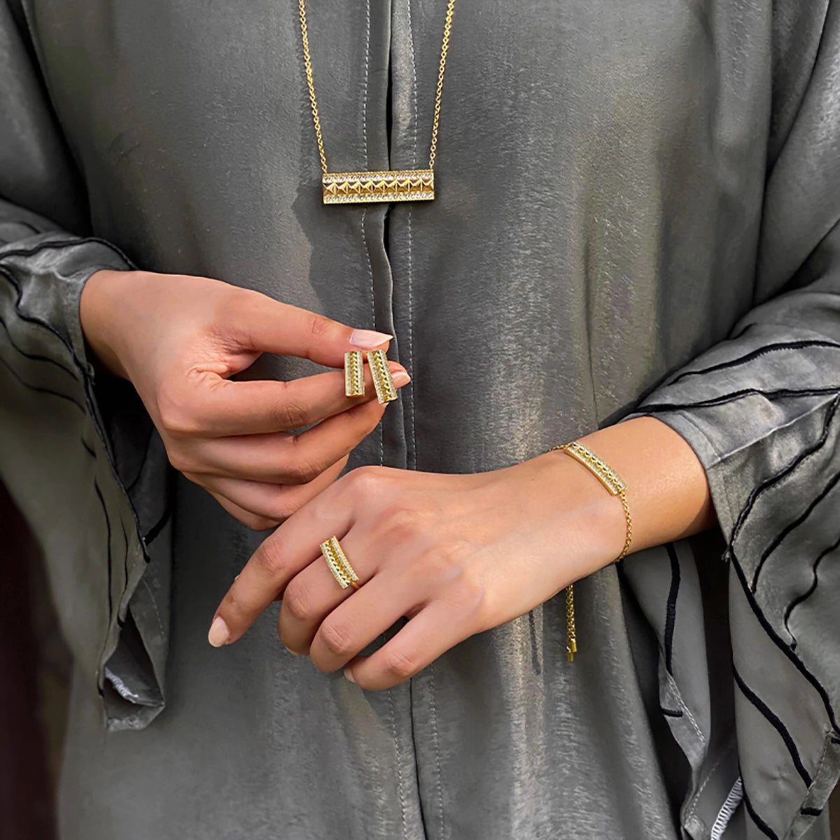 نورة / خاتم بلون الذهب