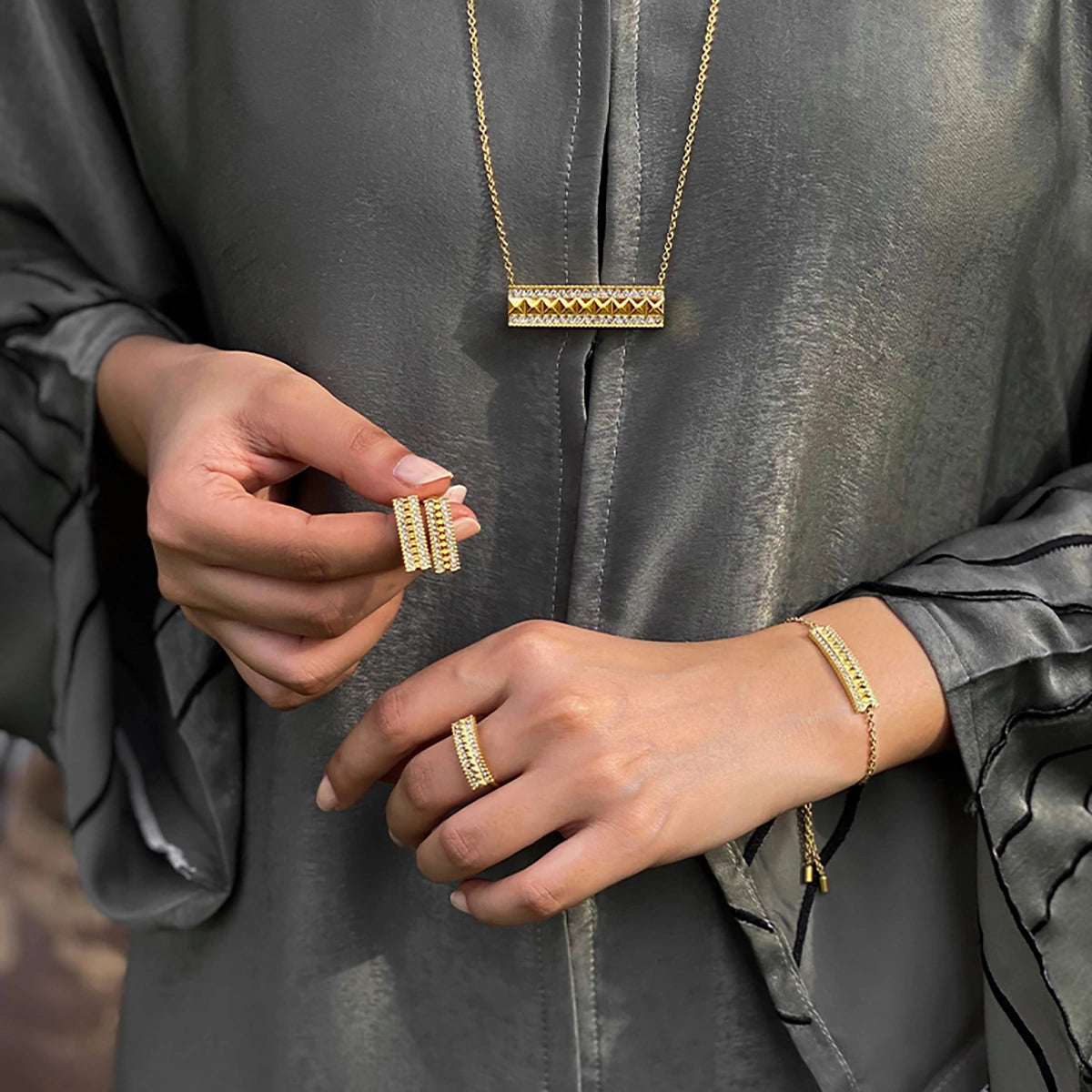 Noora / Bracelet Gold