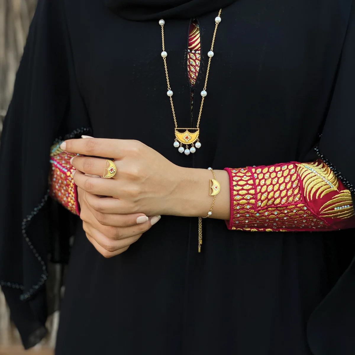 Shnaf / Necklace Pearl Gold