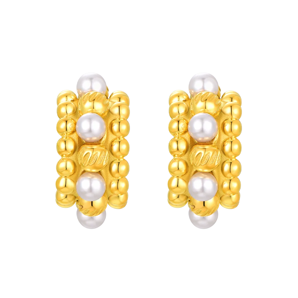 صدف / أقراط باللون الذهبي