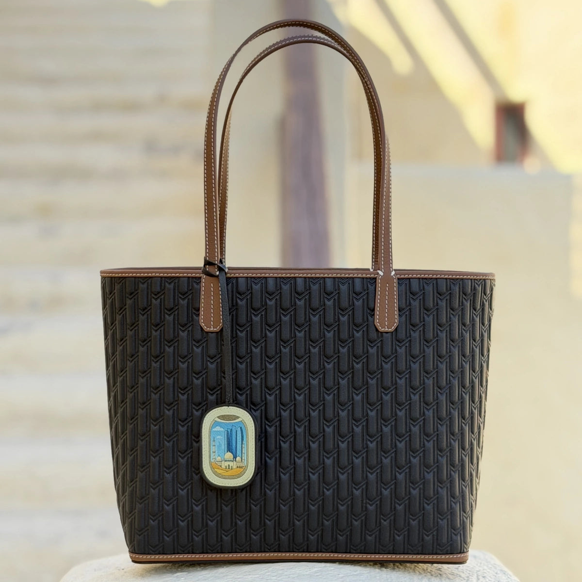 ليذر تشارم / البرقع