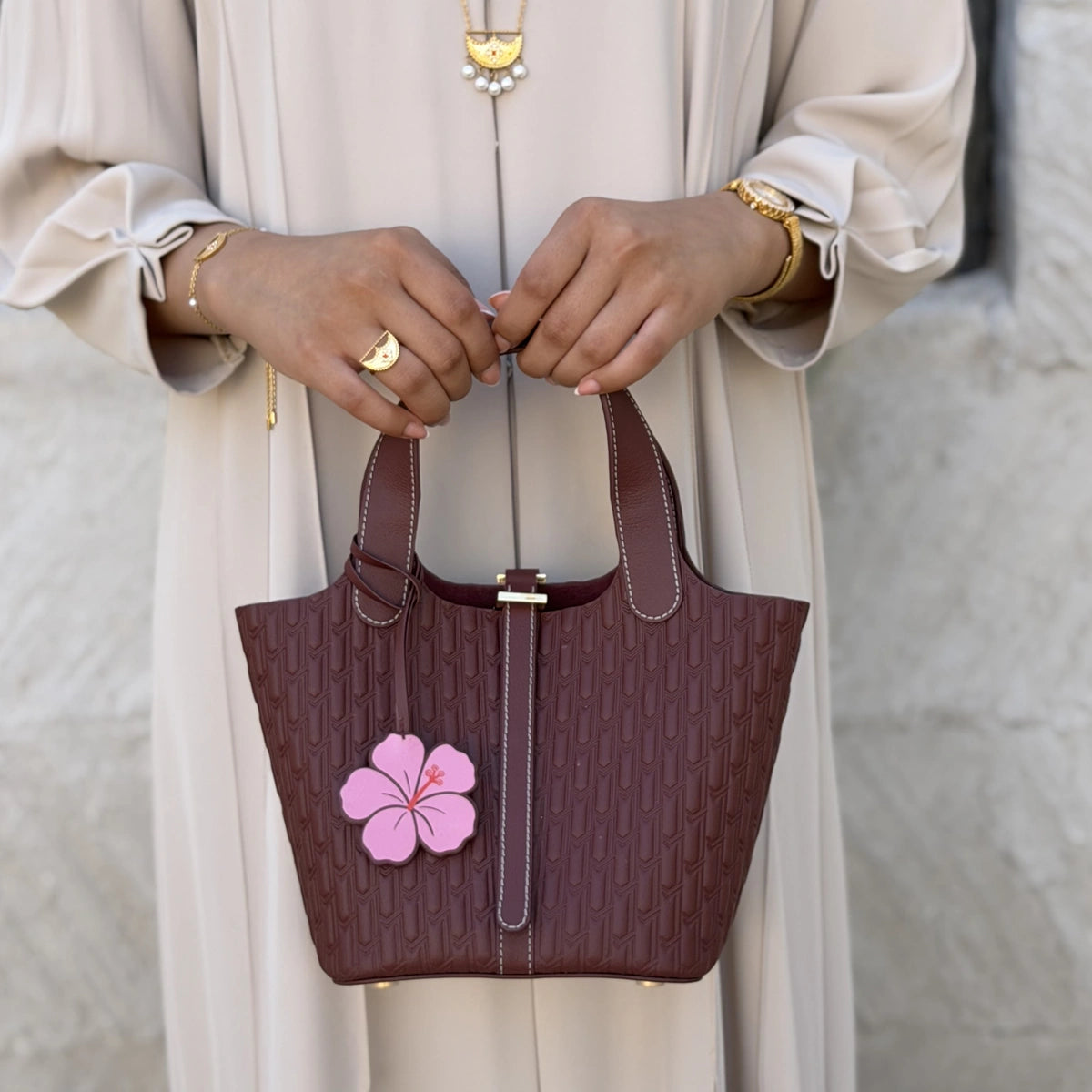 ليذر تشارم / البرقع