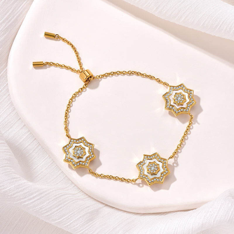 نجم / إسوارة اللؤلؤ باللون الذهبي